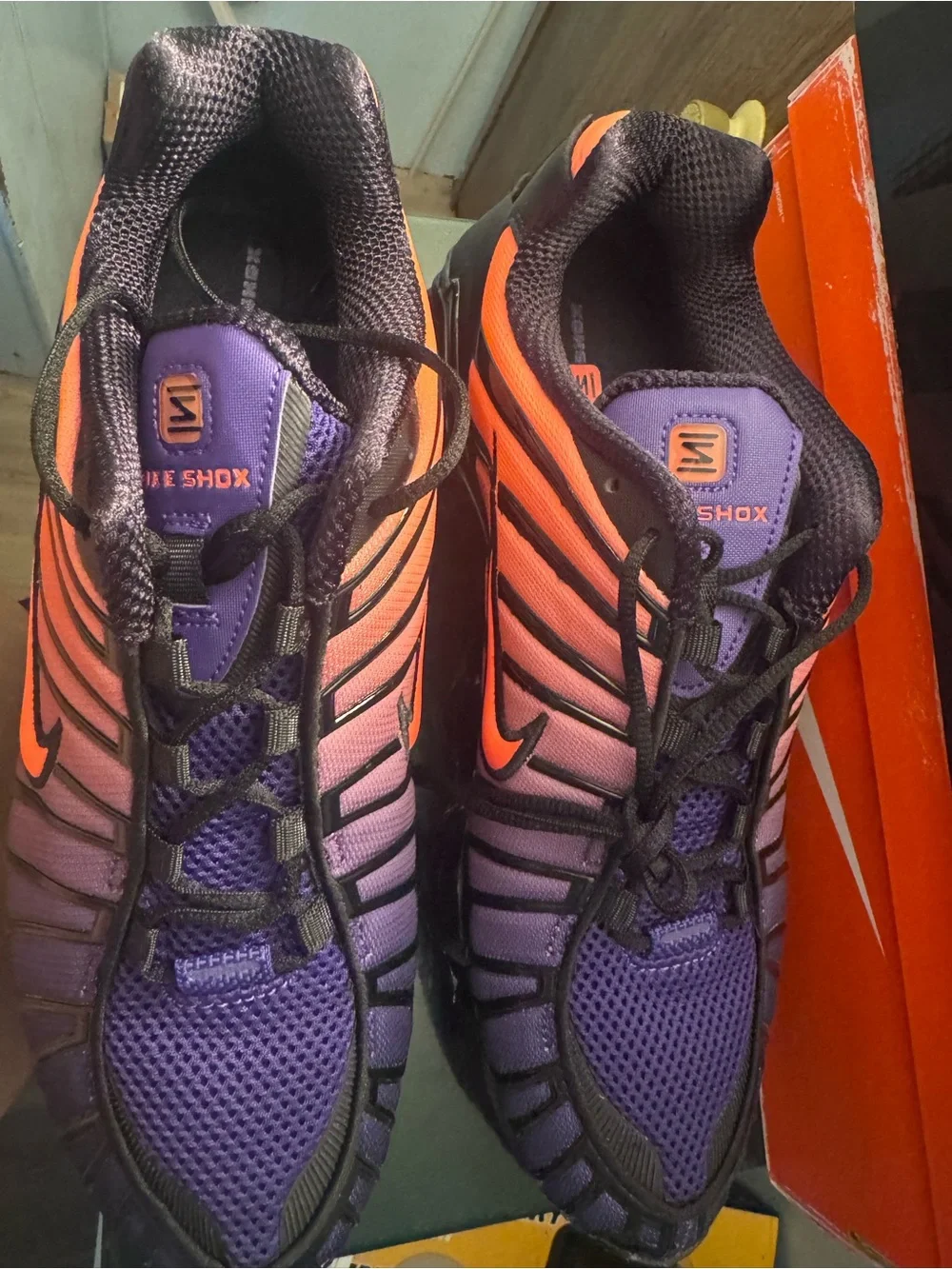 Nike Shox Men’s New No Box